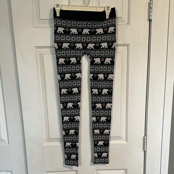 Hippie Rose polar bear leggings size medium - Picture 1 of 4